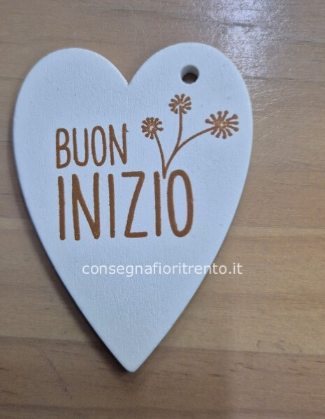 Biglietto di auguri in legno, a forma di cuore,buon inizio