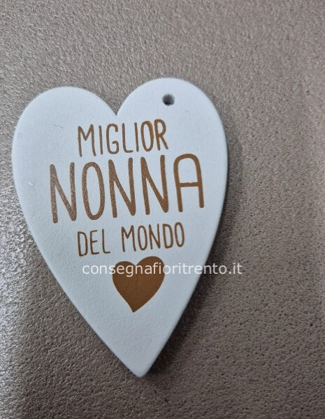 Biglietto di auguri in legno, a forma di cuore,miglior nonna del mondo